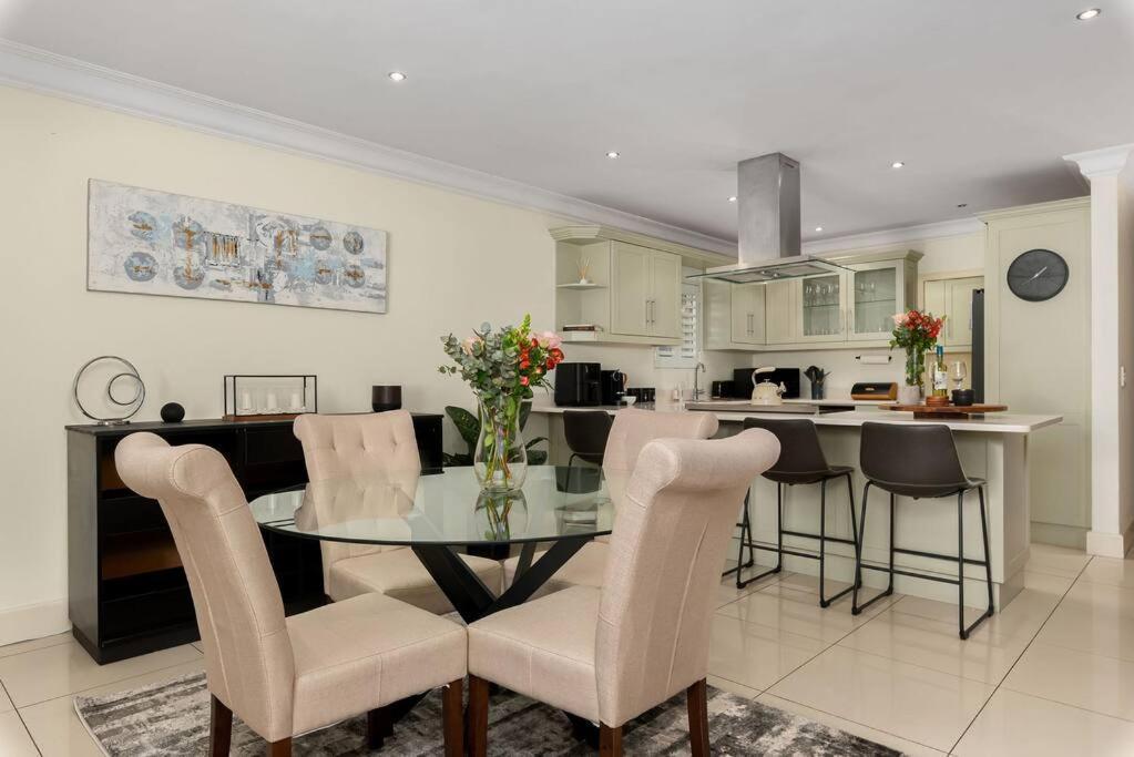 The Tram Home Stay Franschhoek Extérieur photo
